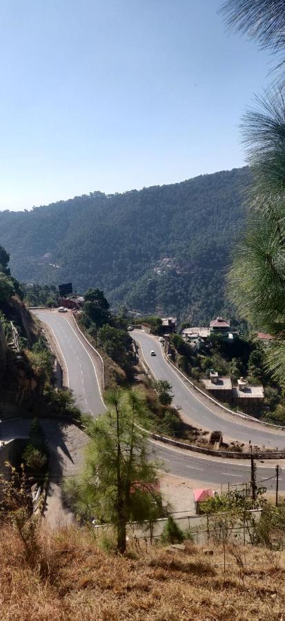 2Bhk Furnished Apartment/Near Kasauli/Barog/Luv Fun & Adventure Solan Eksteriør bilde