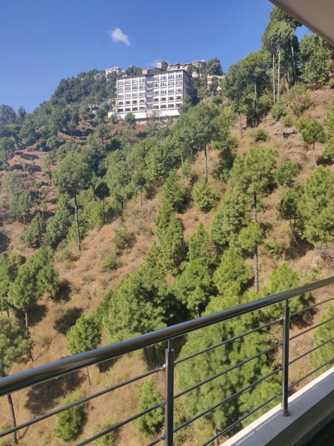 2Bhk Furnished Apartment/Near Kasauli/Barog/Luv Fun & Adventure Solan Eksteriør bilde