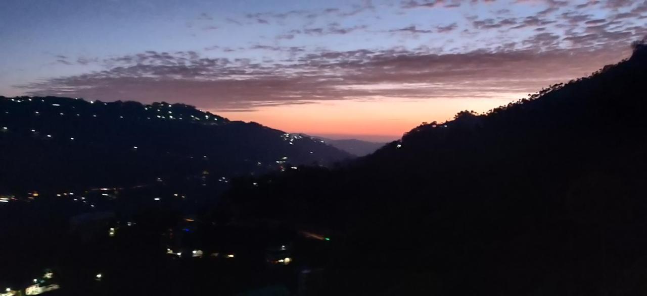 2Bhk Furnished Apartment/Near Kasauli/Barog/Luv Fun & Adventure Solan Eksteriør bilde