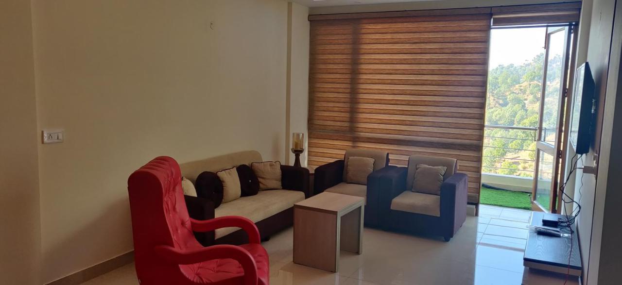 2Bhk Furnished Apartment/Near Kasauli/Barog/Luv Fun & Adventure Solan Eksteriør bilde